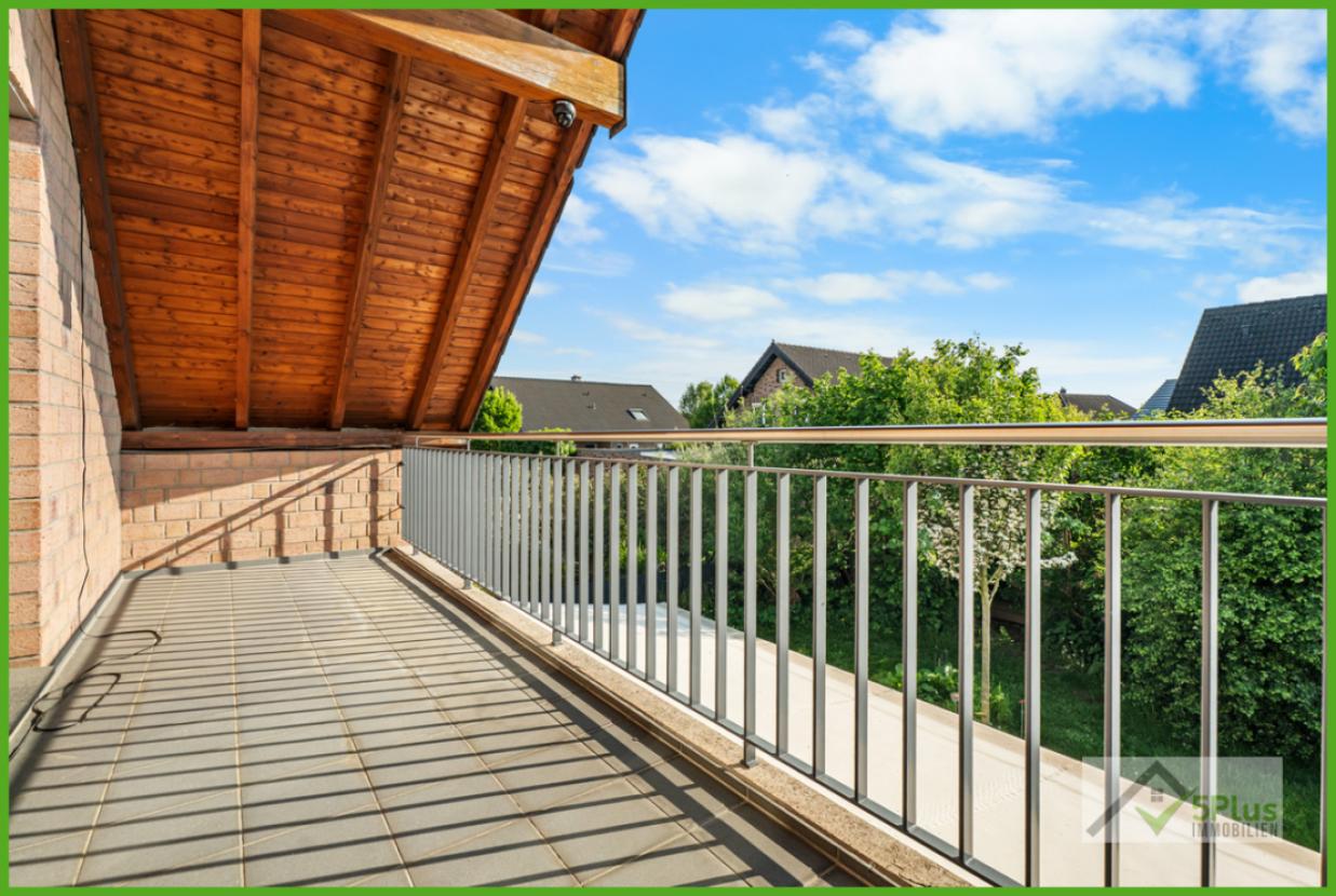 5Plus Immo Haus zum Kauf Inden / Altdorf Balkon OG