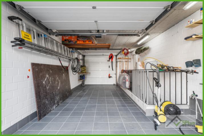 5Plus Immo Haus zum Kauf Inden / Altdorf Garage