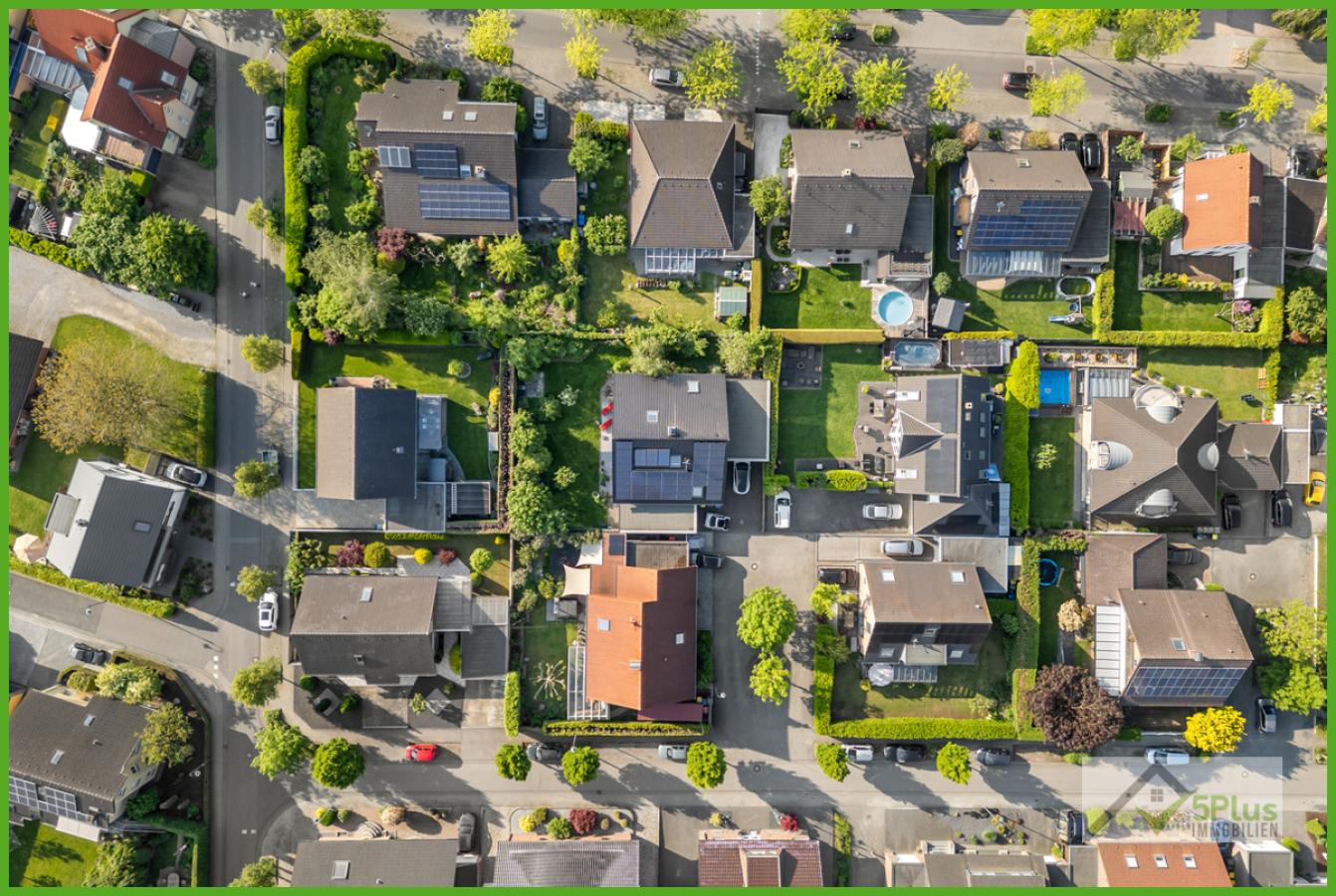 5Plus Immo Haus zum Kauf Inden / Altdorf Drohnenaufnahme
