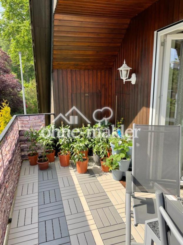 OG: Sonniger Balkon 