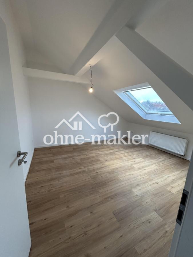 Zimmer 1 - unmöblierte Ansicht