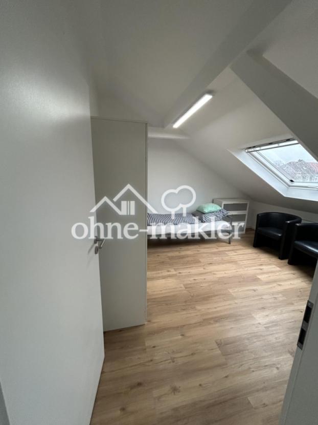 Zimmer 1 möbliert