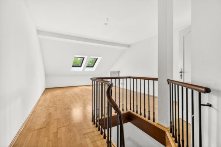 Wohnzimmer DG