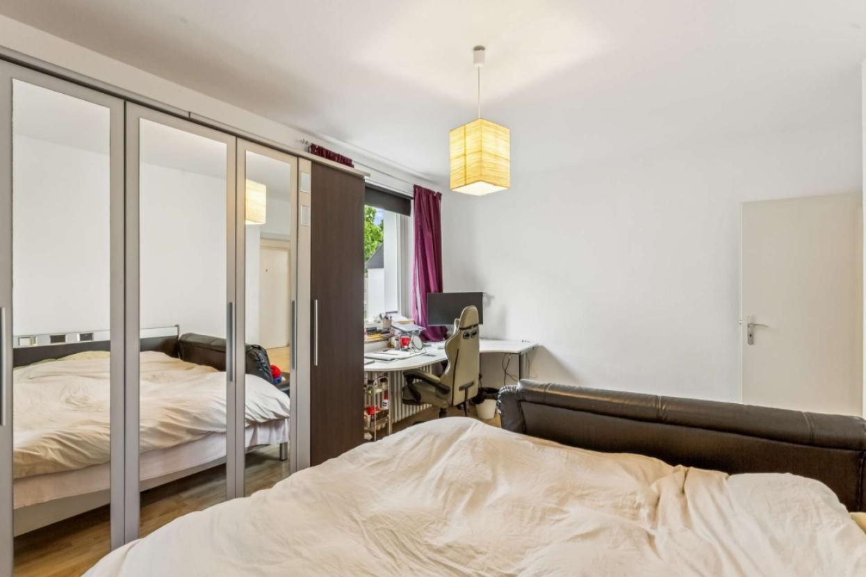 Schlafzimmer 2