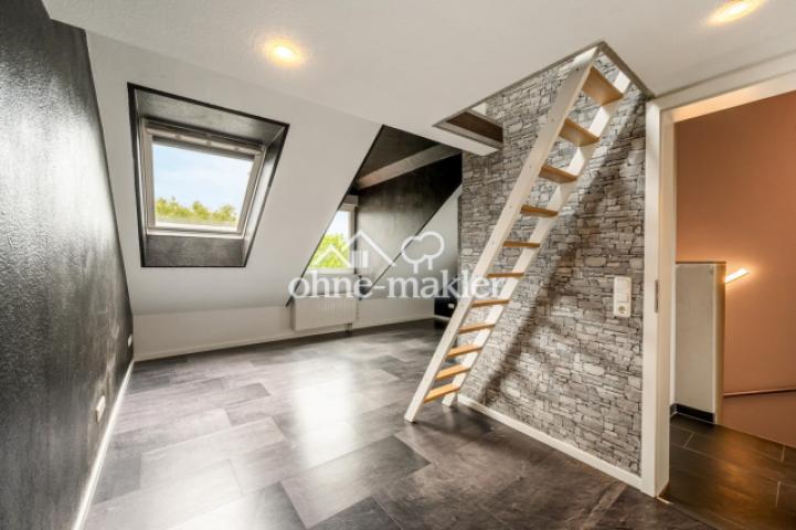 Schlafzimmer DG