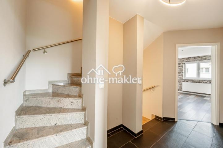 Flur/Treppe