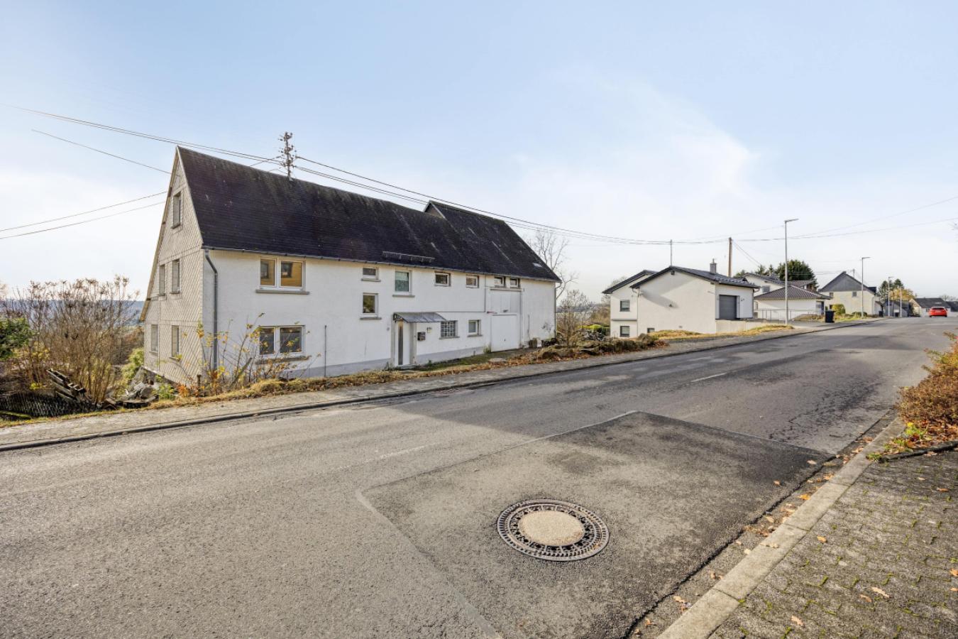 Haus Straßenansicht