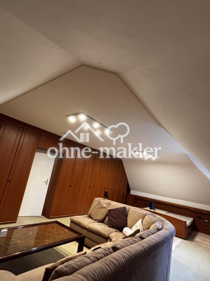 Schlafzimmer OG