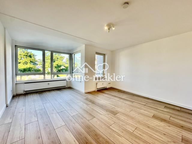 Wohn und Schlafzimmer