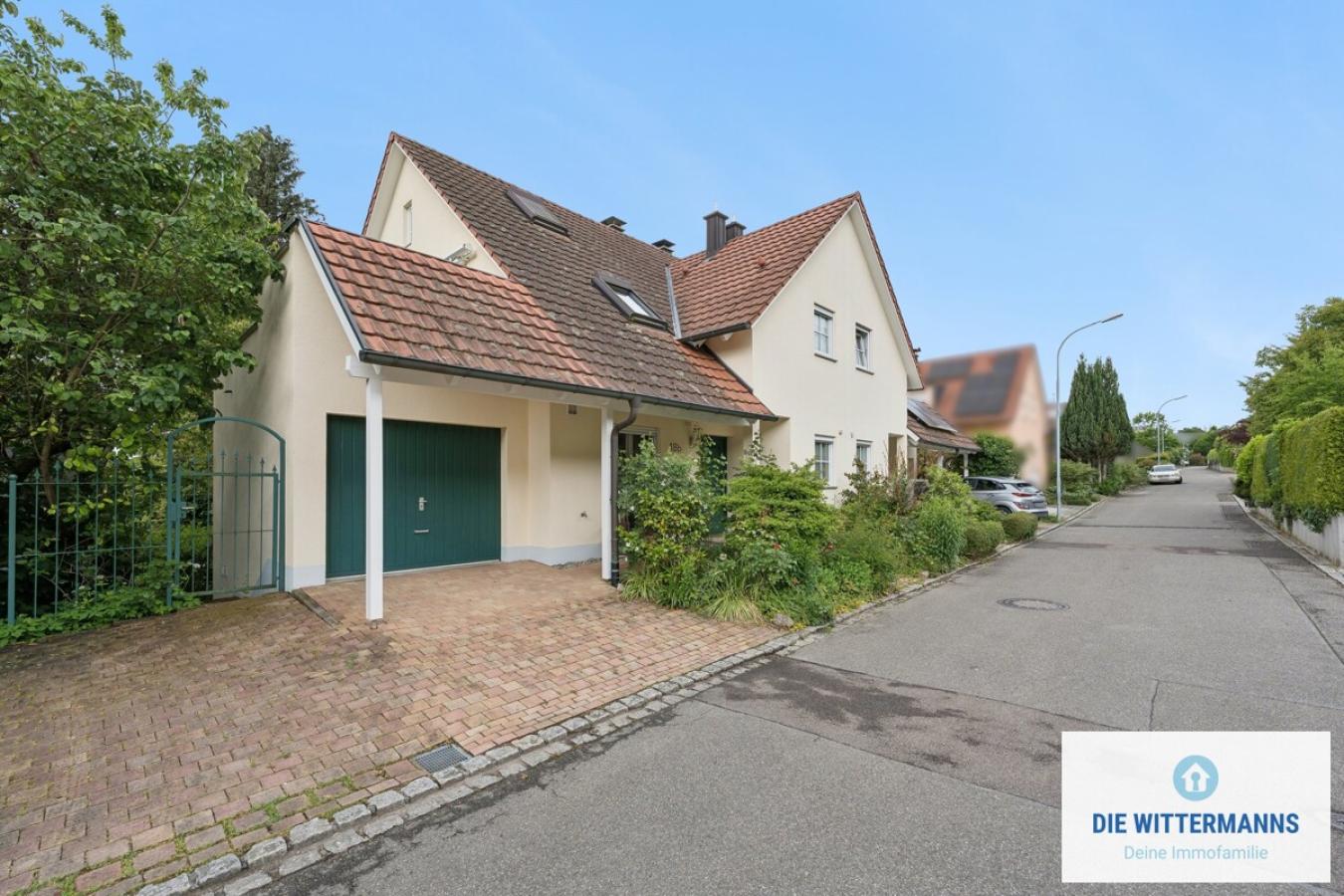 Straßenansicht