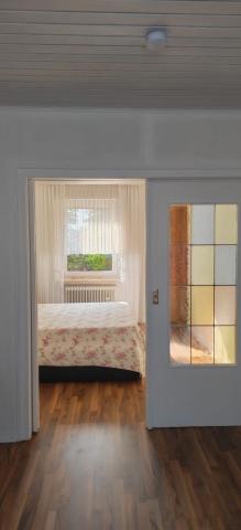 Blick zum Schlafzimmer - EG