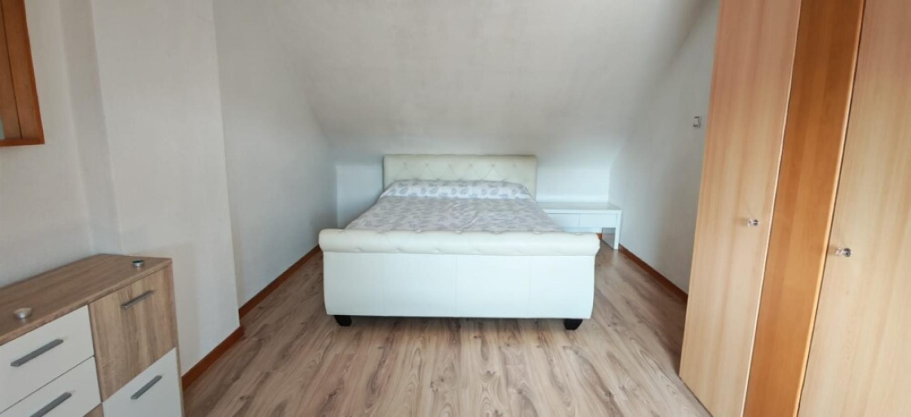 Elternschlafzimmer - DG