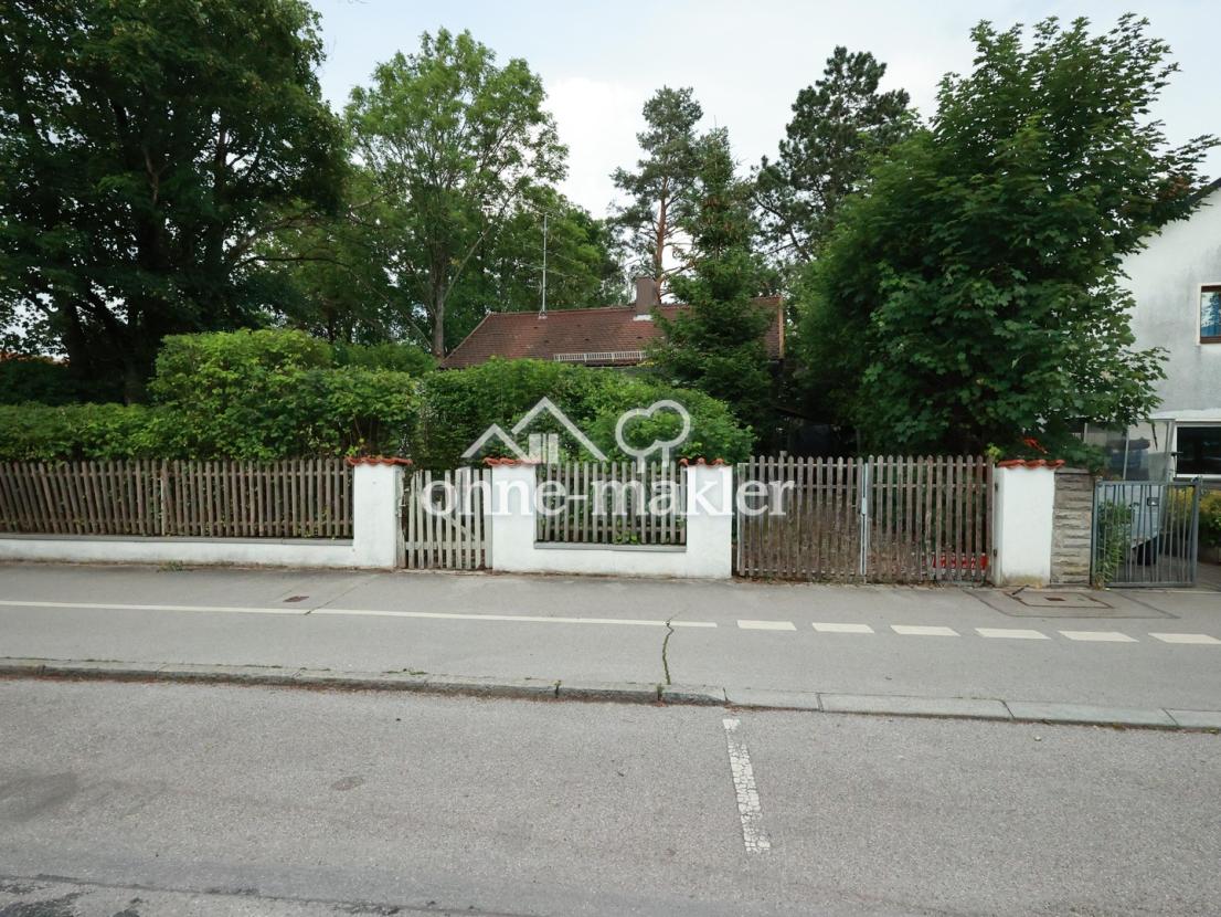 Ansicht von der Straßenseite