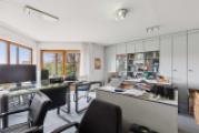 Büro UG