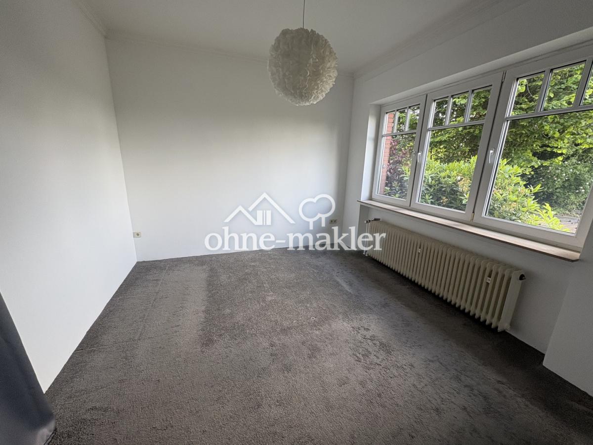 Schlafzimmer EG