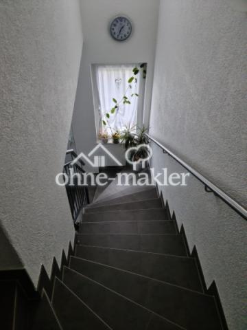 Treppenhaus zum 1. OG