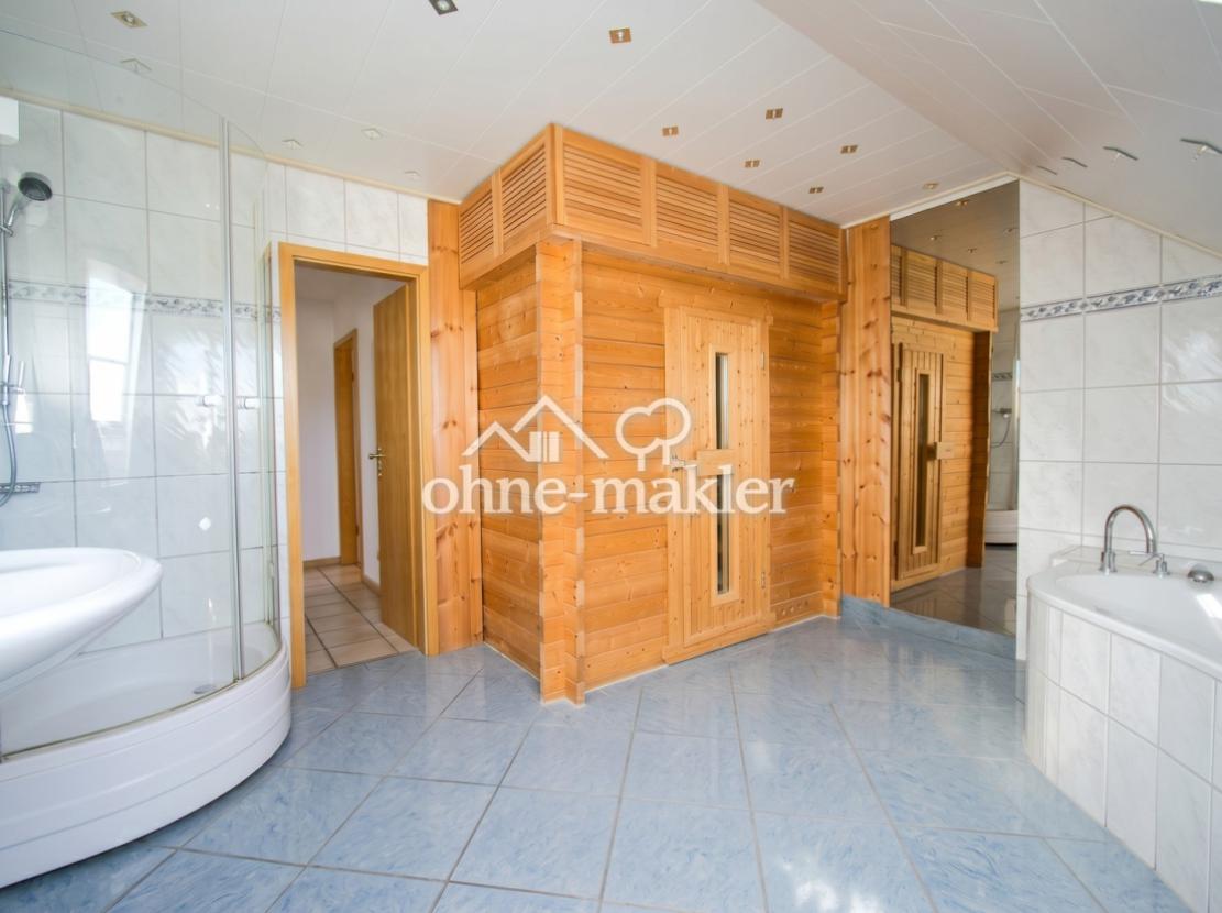 Badezimmer mit Sauna