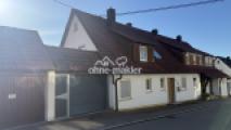 Nordansicht mit Garage