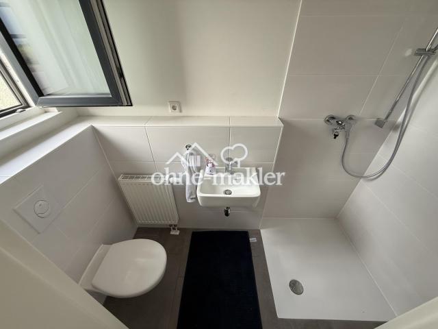 EG Badezimmer mit Dusche