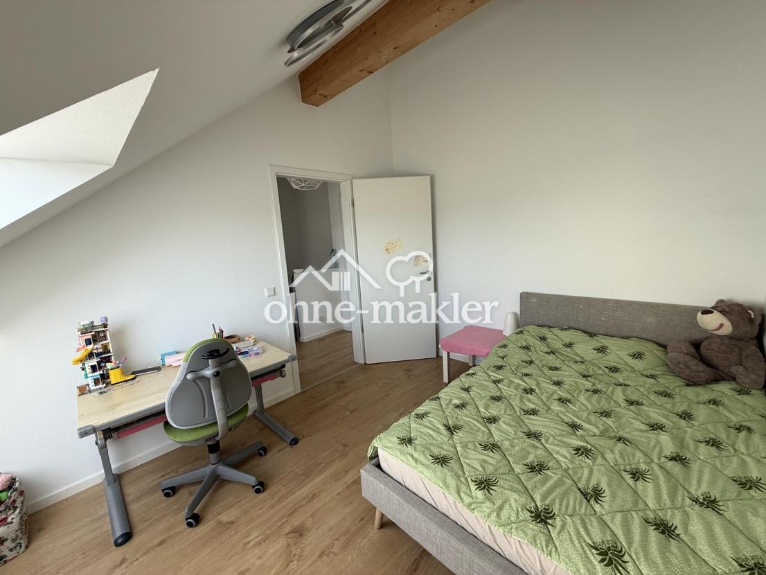 DG Schlafzimmer 1