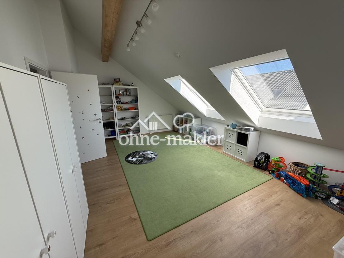 DG Schlafzimmer 2