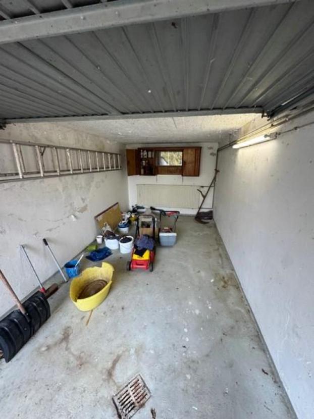 14 Garage