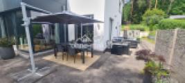 Hauptterrasse/ Terrasse Küche