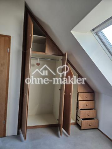 2. DG - Einbauschrank offen