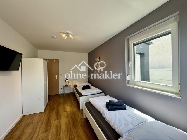 ROOM1