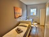 ROOM2