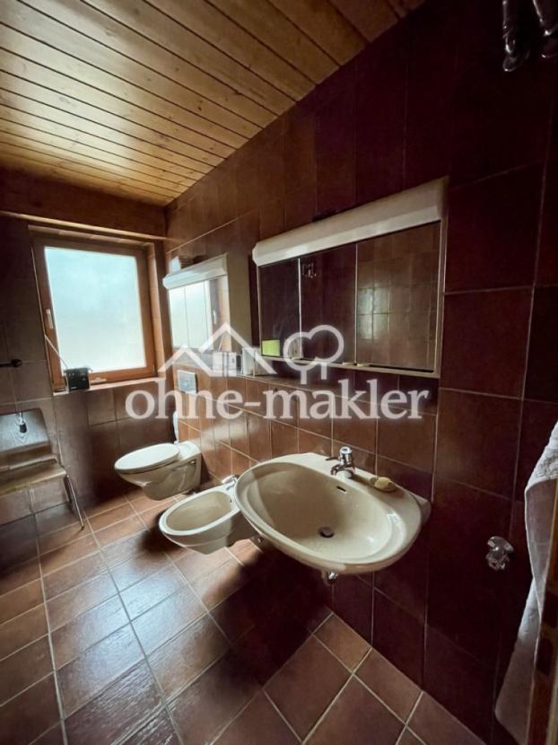 Badezimmer EG