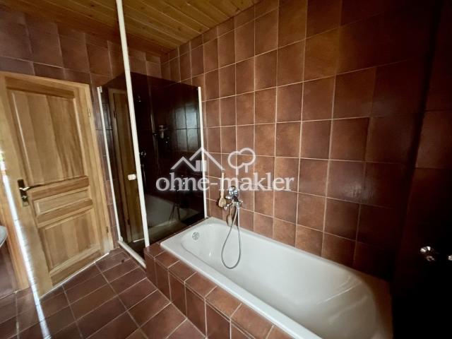 Badezimmer EG