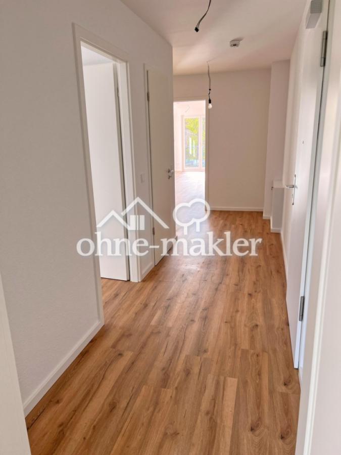 heller Wohnungsflur