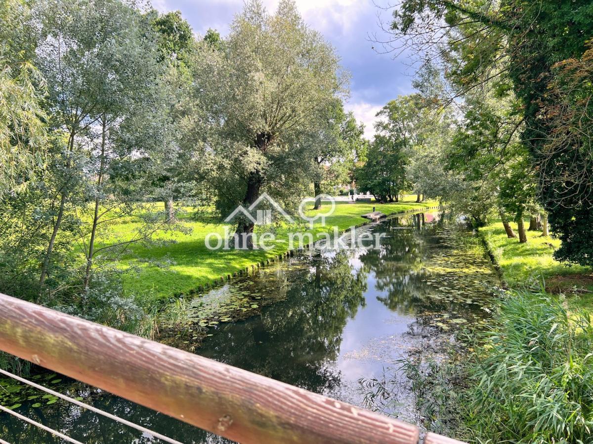 Nottekanal hinter Wohnquartier