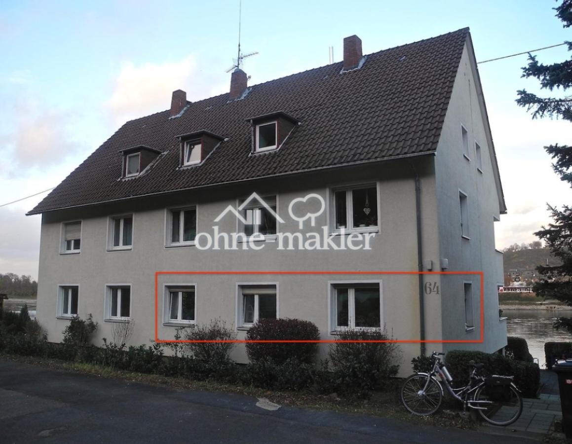 Blick von der Strasse