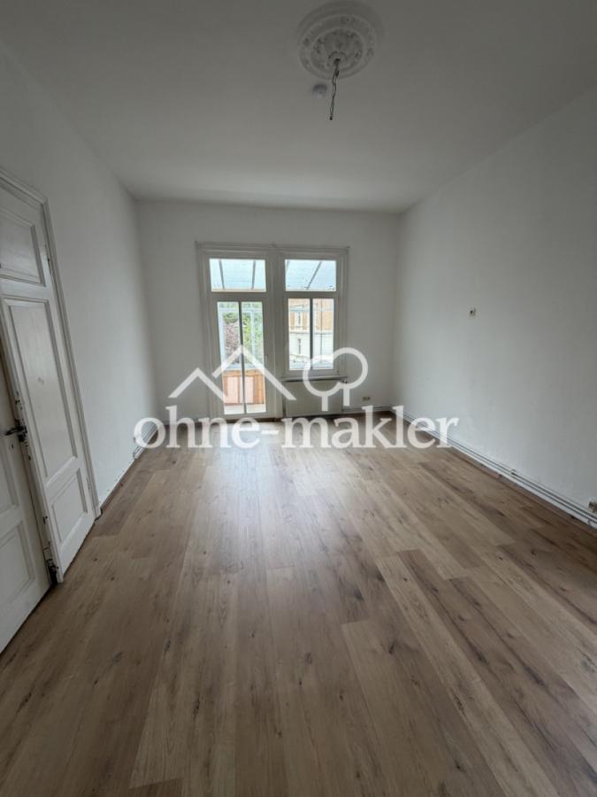 Arbeitszimmer/Esszimmer + Balk