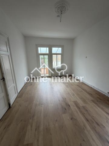 Arbeitszimmer/Esszimmer + Balk