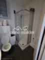 Dusche im Bad