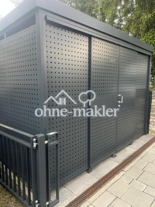 Mülleinhausung