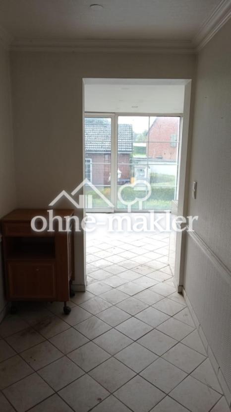 Blick Flur zum Wohnzimmer