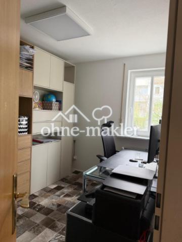 Arbeitszimmer
