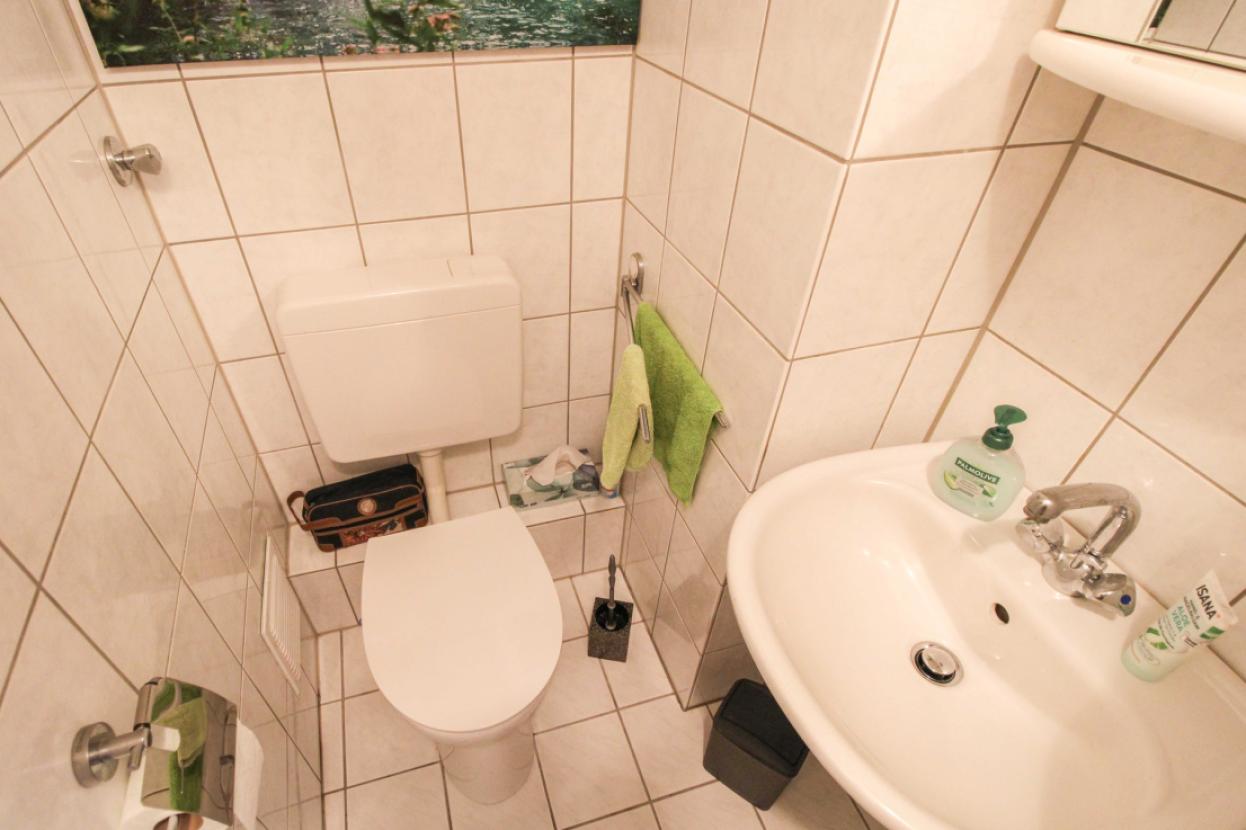 Badezimmer EG