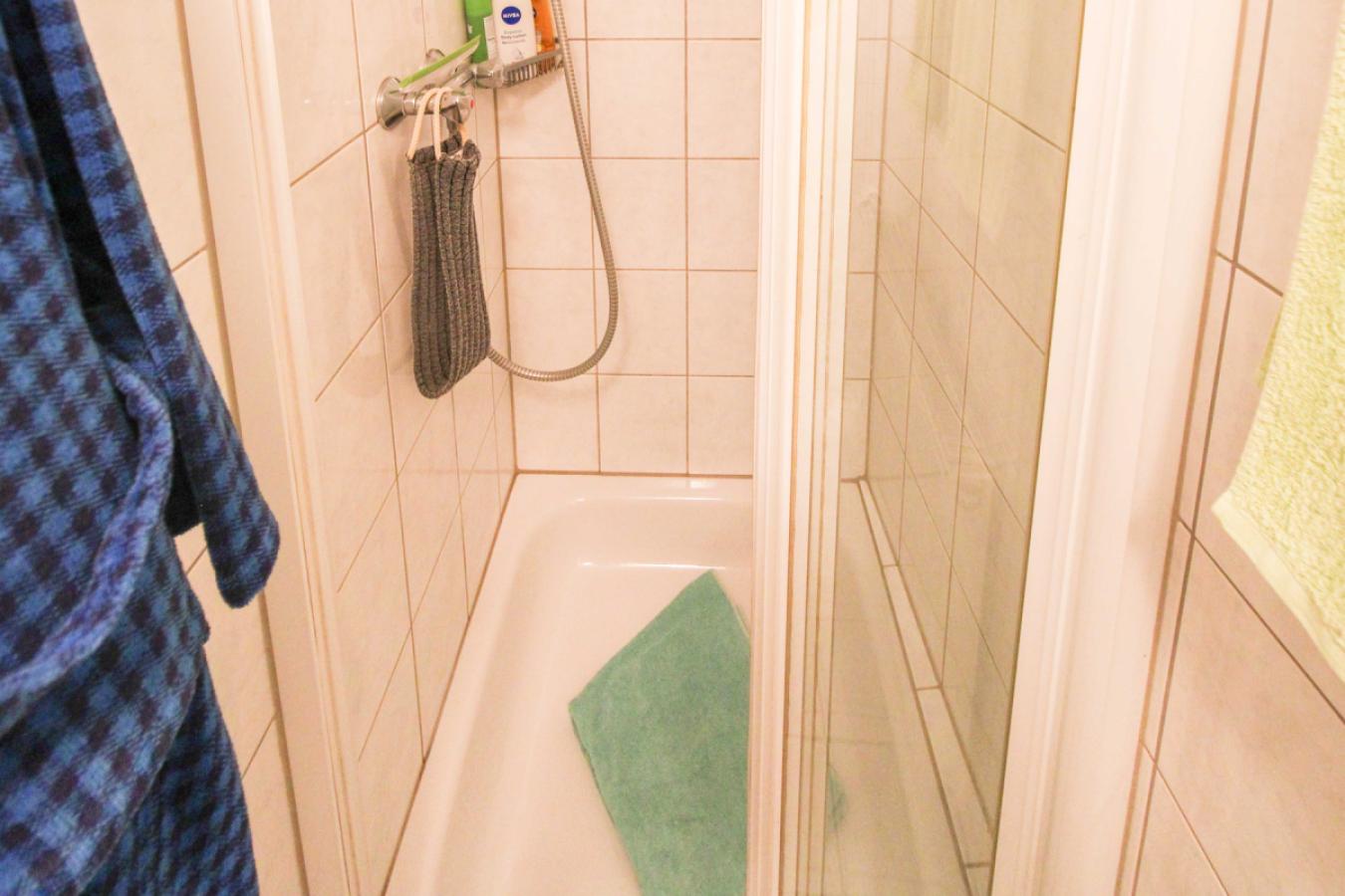 Dusche EG