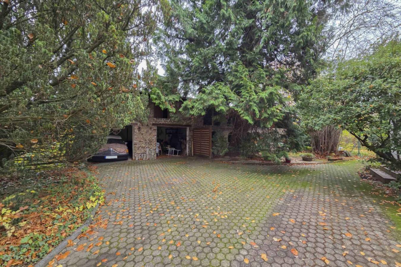 Altbestand Garage