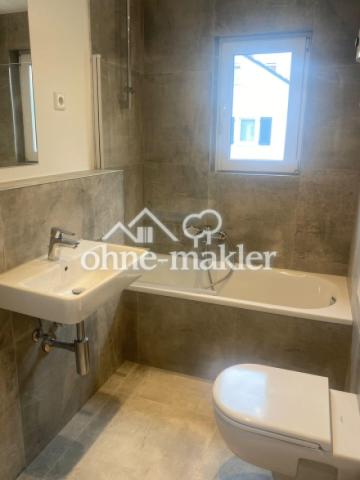 Badezimmer mit Tageslicht