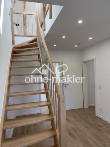 Büro mit Aufgang