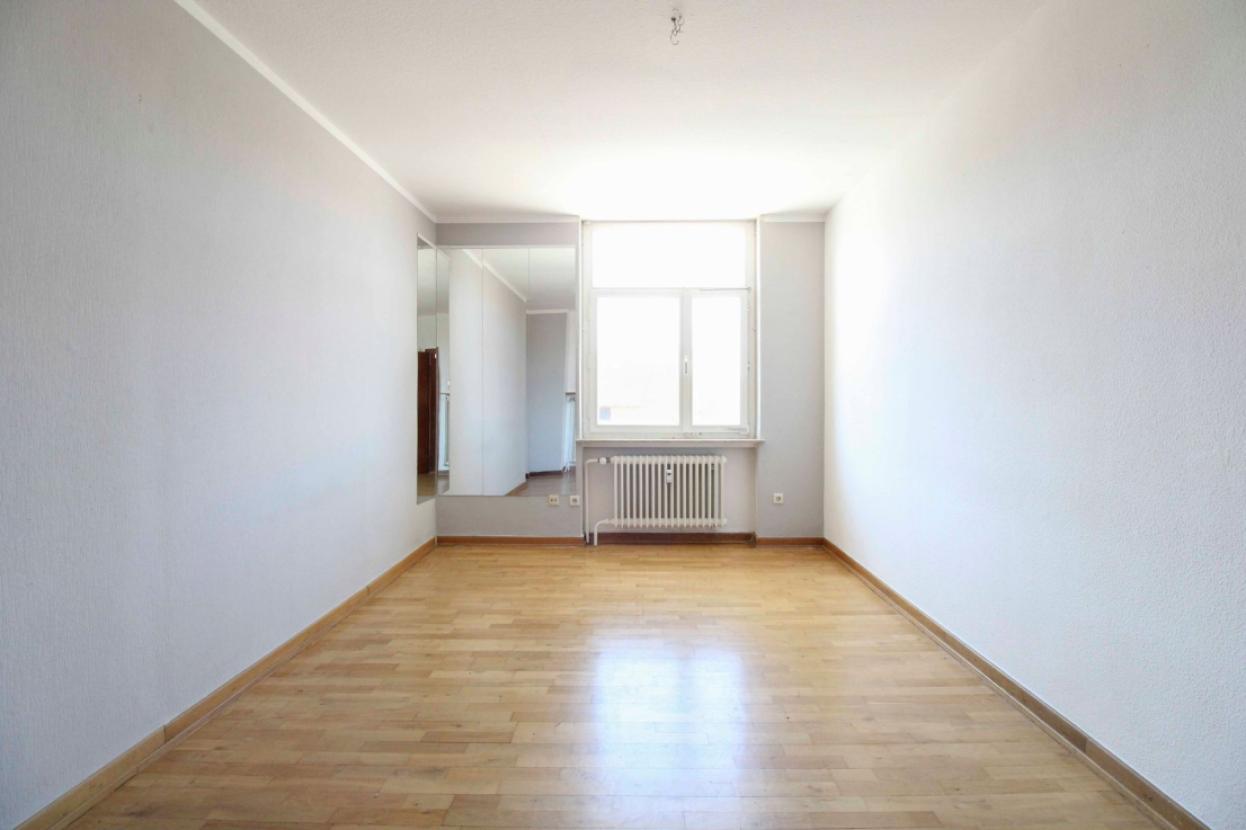 Schlafzimmer I OG