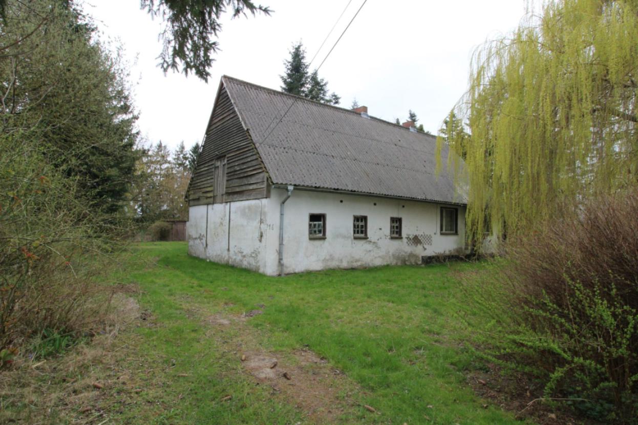 Seitenansicht Haus
