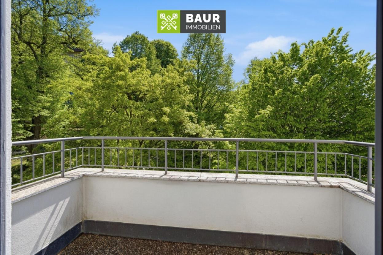 2. OG Balkon