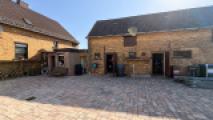 Innenhof mit Nebengelass